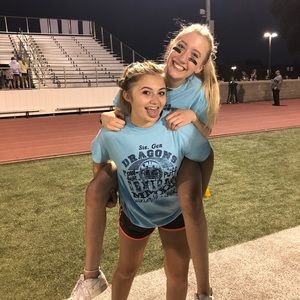 Meet your Posher, Chloe